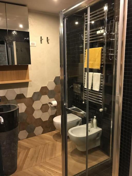 Dezza Loft Apartment Milan Bagian luar foto