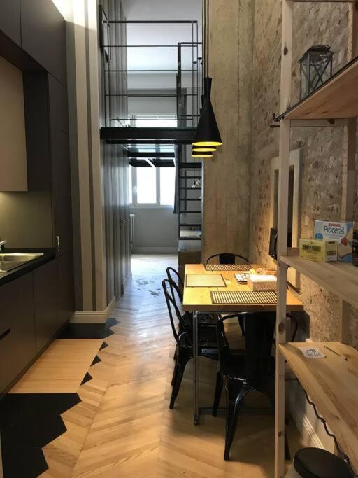 Dezza Loft Apartment Milan Bagian luar foto