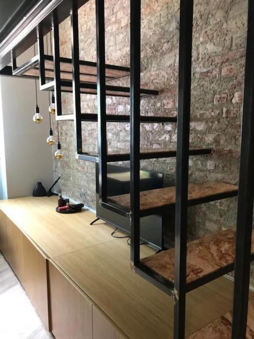 Dezza Loft Apartment Milan Bagian luar foto