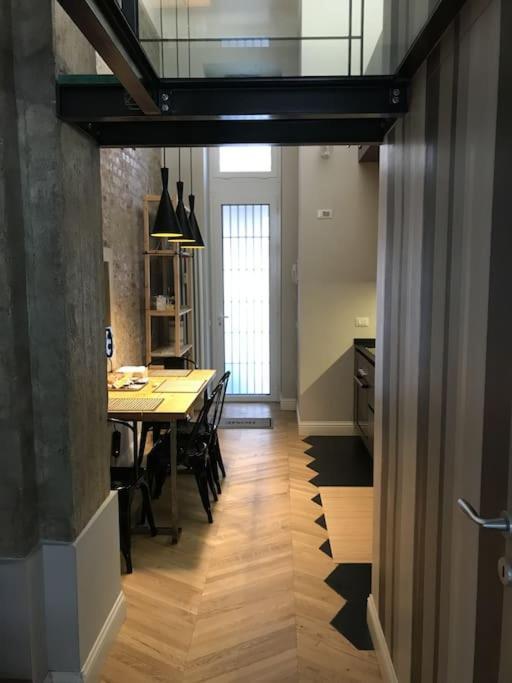 Dezza Loft Apartment Milan Bagian luar foto